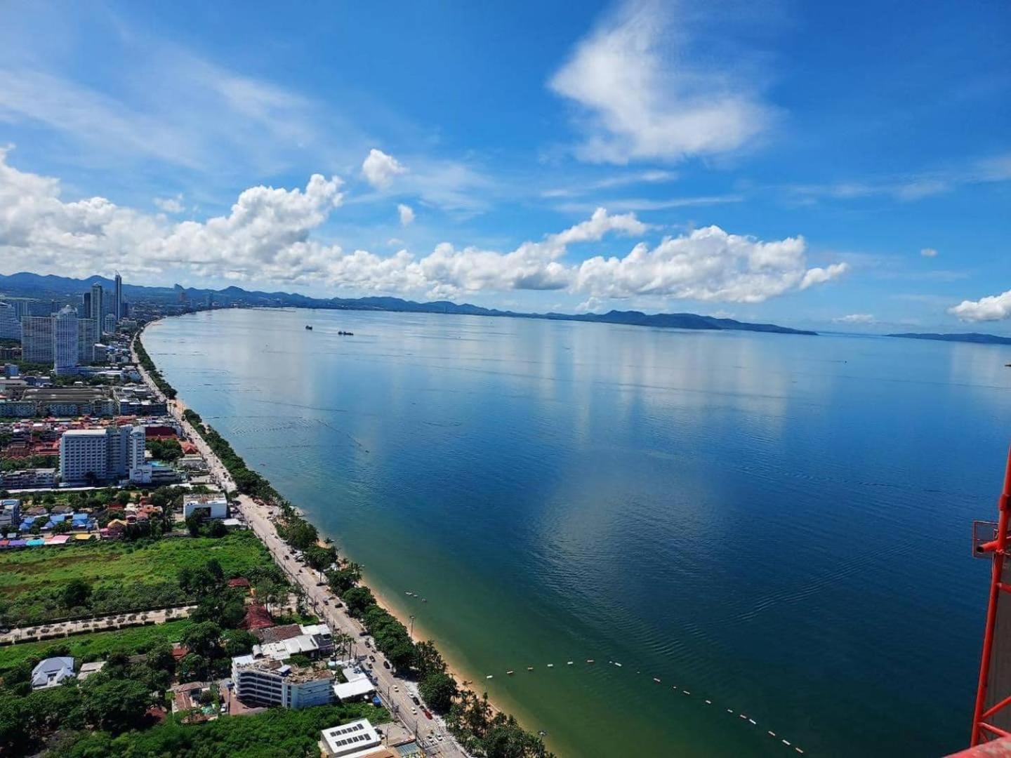 The Astra Sky River Apartment หาดจอมเทียน ภายนอก รูปภาพ